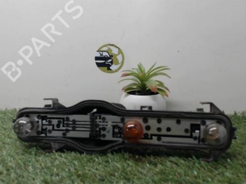 Używane Lampa oświetlenia tablicy rejestracyjnej RENAULT ESPACE IV (JK0/1_) 2.0 Turbo (JK0A, JK0B, JK0N) (163 hp) 25397531