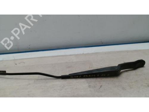 Used Front windshield wiper arm PEUGEOT 206 CC (2D) 2.0 S16 (136 hp) 25420617