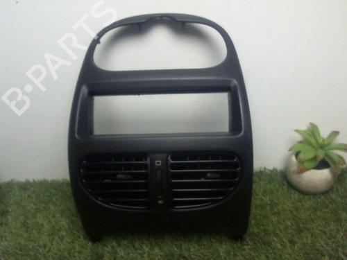 Consolle centrale PEUGEOT 206 Hatchback (2A/C) 2.0 HDI 90 (90 hp) 25395273