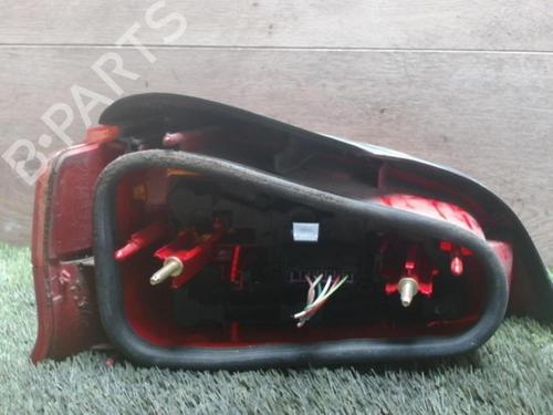 Used Right taillight PEUGEOT 106 II (1A_, 1C_) 1.1 i (60 hp) 29083244