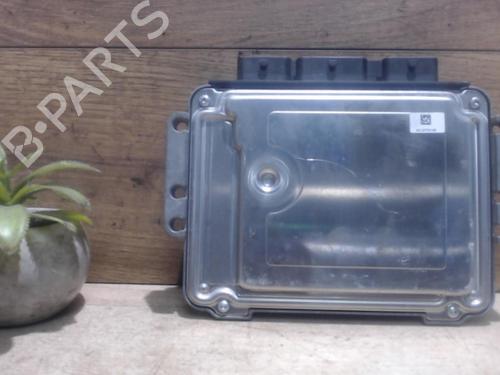 Centralita KIA CEE'D Hatchback (ED) 1.6 CRDi 115 (115 hp) 31220238