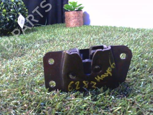 Używane Zamek klapy tylnej / bagażnika HYUNDAI SANTA FÉ I (SM) 2.0 CRDi (113 hp) 25395894