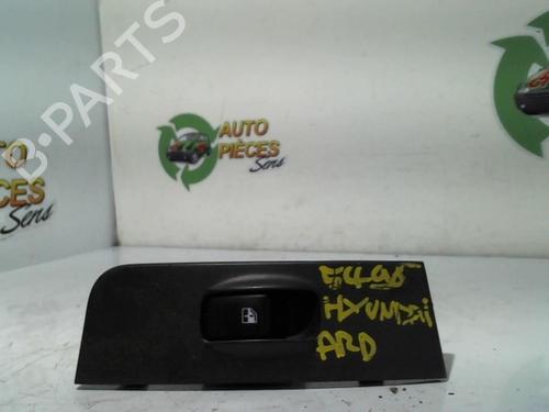 Used Right rear window switch HYUNDAI MATRIX (FC) 1.5 CRDi (102 hp) 25400242