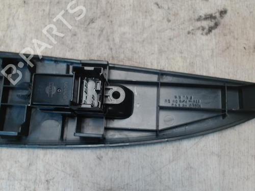 Right front window switch NISSAN PRIMERA (P12) 2.2 Di | BP31227210I26
