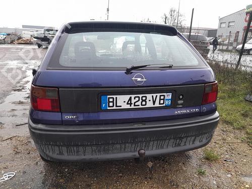 Left headlight OPEL ASTRA F Hatchback (T92) 1.7 TD (F08, M08, F68, M68) | BP31071155C28