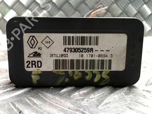 Used Electronic sensor RENAULT GRAND SCÉNIC III (JZ0/1_) 1.5 dCi (JZ09, JZ0D, JZ10, JZ14, JZ1G, JZ29, JZ2C) (110 hp) 31230406