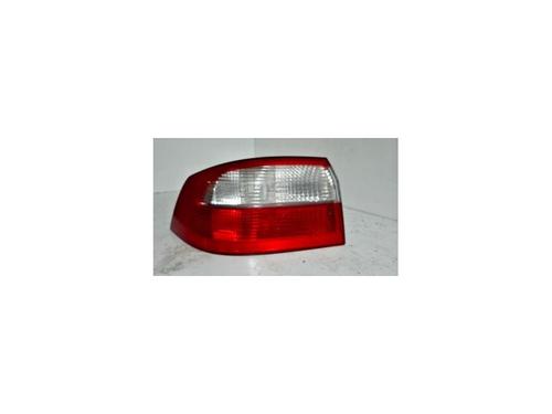 Używane Lampa tylna lewa RENAULT LAGUNA II (BG0/1_) 1.6 16V (BG0A, BG0L) (107 hp) 25430804
