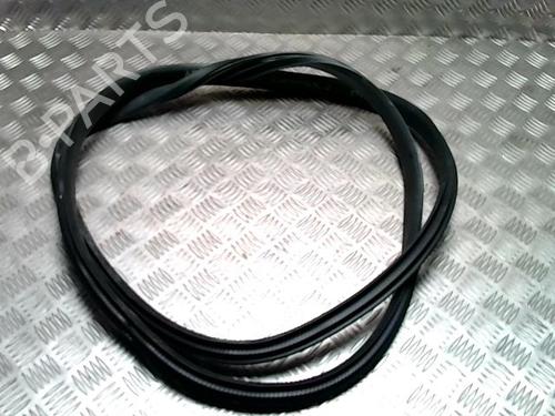 Used Rubber door seal Rubber door seal RENAULT CAPTUR I (J5_, H5_) 0.9 TCe 90 (90 hp) 33737193 33737193