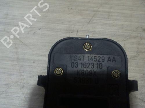 Used Switch FORD FOCUS I (DAW, DBW) 1.8 TDCi (115 hp) 25389122