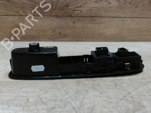 Used Switch FIAT PUNTO (199_) 1.2 (199AXZ1A, 199BXZ1A) (69 hp) 31236197