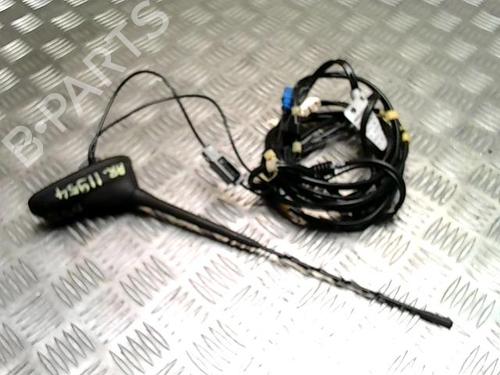 Used Antenna/Base Antenna/Base CITROËN DS3 (SA_) 1.6 HDi 90 (92 hp) 33876968 33876968