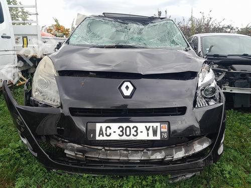 Brugte RENAULT GRAND SCÉNIC III (JZ0/1_)  2.0 dCi (JZ0Y, JZ26)  4554833