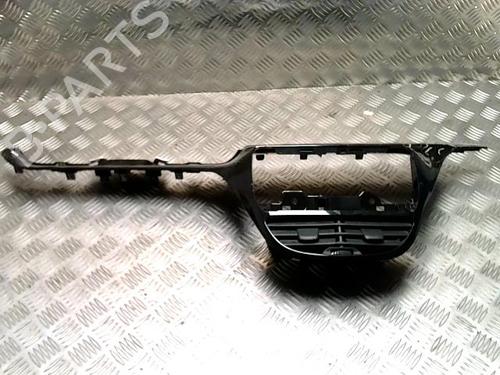 Used Middle console Middle console PEUGEOT 208 I (CA_, CC_) 1.2 VTI 82 (82 hp) 32780107 32780107