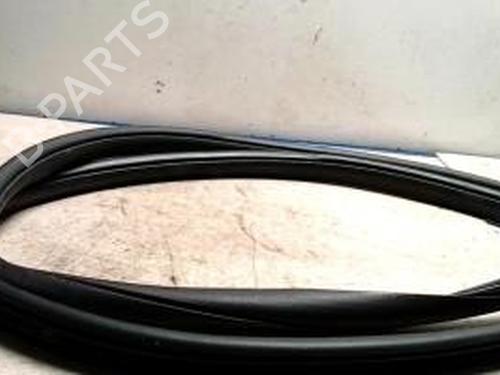 Used Rubber door seal NISSAN NOTE (E11, NE11) 1.5 dCi (86 hp) 25424755