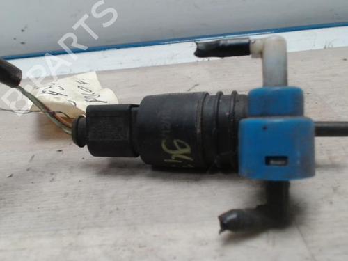 Used Washer pump VW POLO IV (9N_, 9A_) 1.4 TDI (75 hp) 25419496