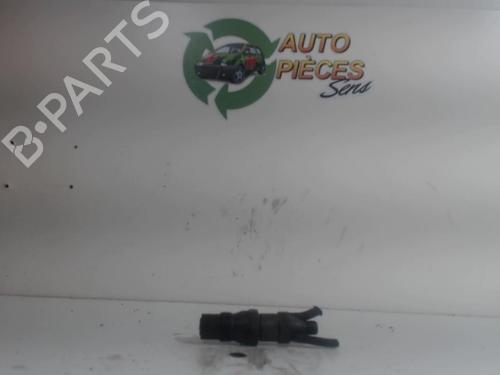 Used Injector FIAT PUNTO (176_) 1.7 TD (176AT) (63 hp) 31219341