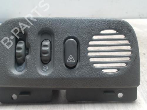Comutador RENAULT SCÉNIC I MPV (JA0/1_, FA0_) 1.9 dCi (JA05, JA1F) (102 hp) 27671883