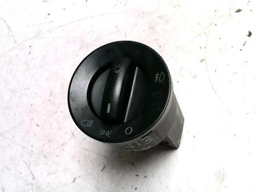 Used Headlight switch VW POLO IV (9N_, 9A_) 1.4 16V (75 hp) 31238915