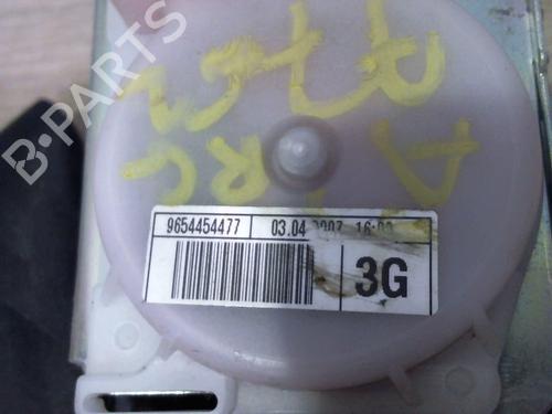 Used Rear left seatbelt Rear left seatbelt 25412788 25412788