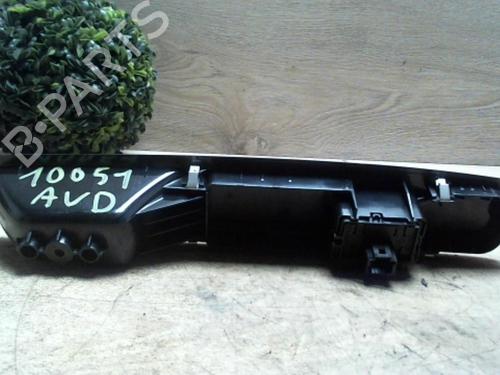 Used Right front window switch RENAULT SCÉNIC III (JZ0/1_) 1.5 dCi (110 hp) 31231758