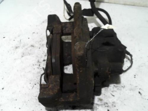 Bremssattel links vorne für ALFA ROMEO 147 (937_) 1.9 JTD (937.AXD1A, 937.BXD1A, 937.AXV1A, 937.BXB1A,... (115 hp) 25399049