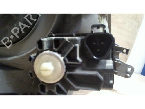 Left headlight DAIHATSU SIRION (M3_) 1.0 (M300) | BP25402504C28 