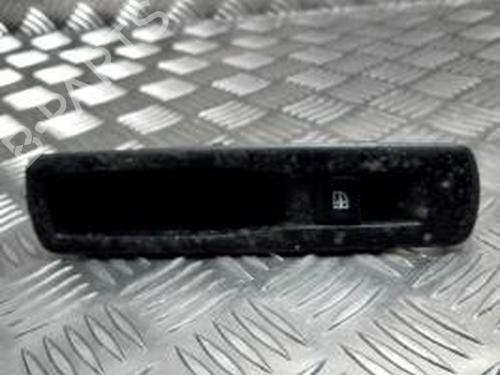 Used Right rear window switch RENAULT LAGUNA III (BT0/1) 2.0 dCi (BT01, BT08, BT09, BT0E, BT0K, BT12, BT1C, BT1D,... (150 hp) 26003308