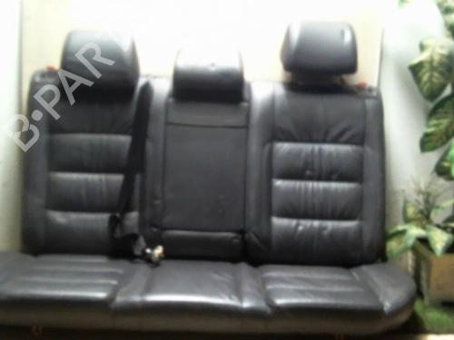 Sedile posteriore VW GOLF V (1K1) 1.9 TDI (105 hp) 31233545