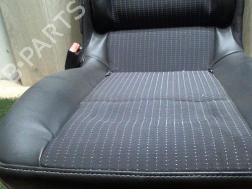 Asientos traseiros RENAULT SCÉNIC III (JZ0/1_) 1.6 dCi (JZ00, JZ12) (130 hp) 31232027