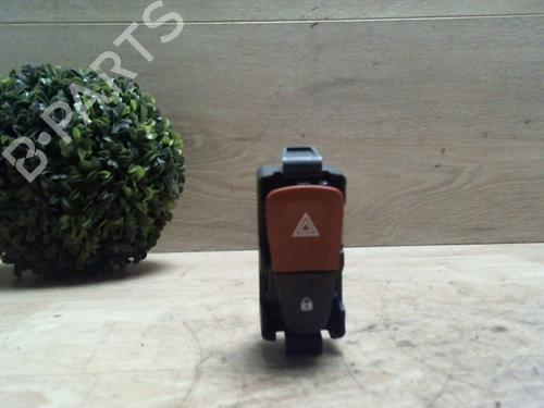 Used Warning switch RENAULT MEGANE III Grandtour (KZ0/1) 1.9 dCi (KZ0J, KZ0N, KZ1S) (131 hp) 25410276