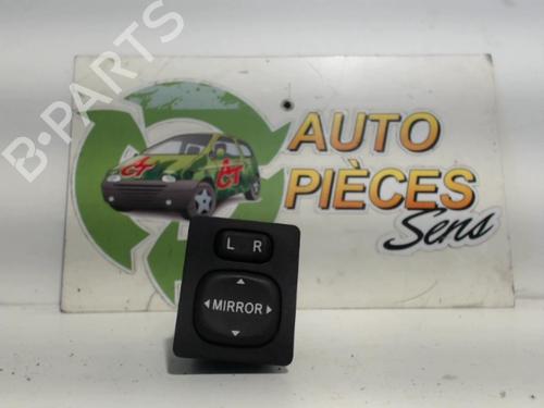 Spejlkontakt TOYOTA YARIS (_P9_) 1.0 VVT-i (KSP90_, KSP90R) (69 hp) 25398365