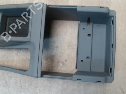 Used Middle console BMW 3 (E46) 318 i (118 hp) 25427271