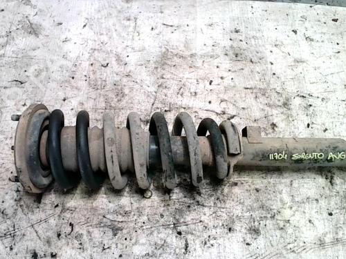 Used Left front shock absorber KIA SORENTO I (JC) 2.5 CRDi 4WD (140 hp) 31226605