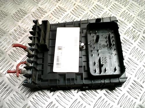 Fuse box VW TOURAN (1T3) 2.0 TDI | BP38797056E1 - Image 4