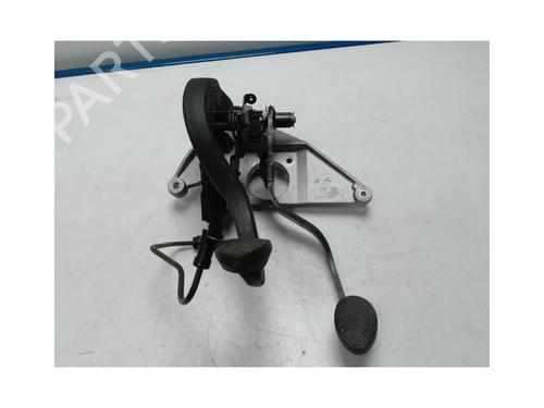Pedal MINI MINI (R50, R53) One D (75 hp) 25417687