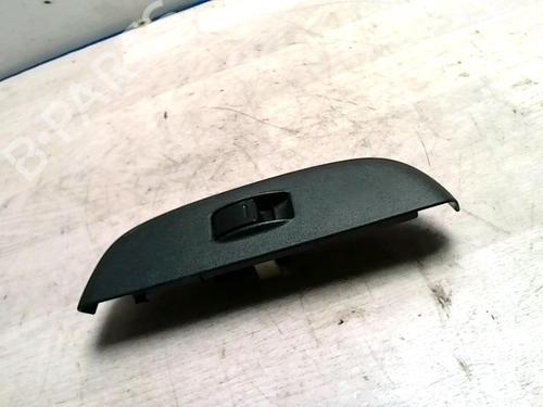 Used Right front window switch TOYOTA YARIS VERSO (_P2_) 1.4 D-4D (NLP20_, NLP22_) (75 hp) 25422837