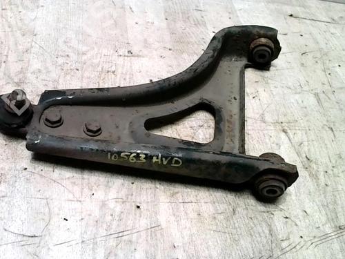 Used Right front suspension arm RENAULT KANGOO Express (FC0/1_) 1.5 dCi (FC07, FC1R) (65 hp) 25424779