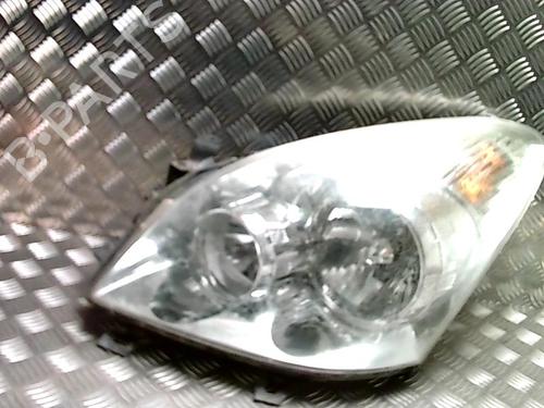 Used Left headlight TOYOTA COROLLA Verso (ZER_, ZZE12_, R1_) 2.2 D-4D (AUR10_, AUR10R) (136 hp) 25799967