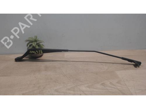 Used Front windshield wiper arm PEUGEOT 207 (WA_, WC_) 1.6 HDi (109 hp) 25408260