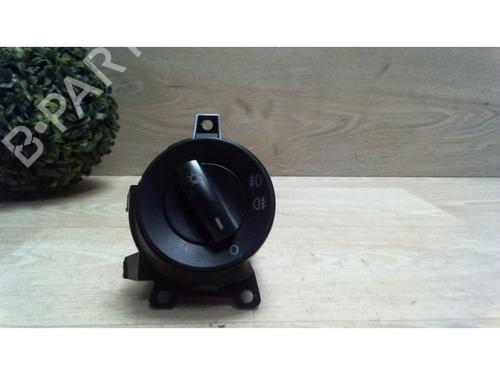 Used Headlight switch VW POLO (9N_, 9A_) 1.2 (54 hp) 25383207