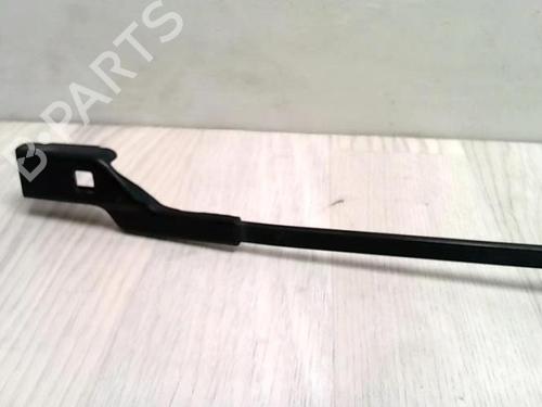Front windshield wiper arm PEUGEOT 208 I (CA_, CC_) 1.2 VTI 82 | BP25420421C143 