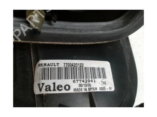 Right taillight RENAULT LAGUNA I (B56_, 556_) 1.9 dCi (B56W) | BP25417206C35 