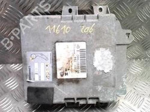 Motorstyringsenhet PEUGEOT 206 Hatchback (2A/C) 1.4 i (75 hp) 25731338