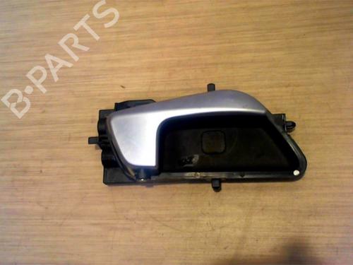 Højre bagtil invendig håndtag HYUNDAI i20 II (GB, IB) 1.2 (84 hp) 25391735