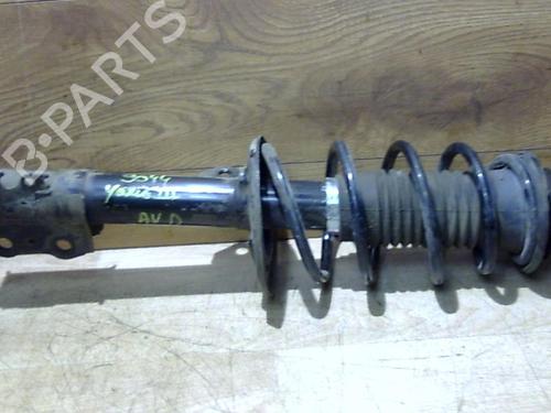 Used Right front shock absorber Right front shock absorber TOYOTA YARIS (_P13_) 1.4 D (NLP130_, NLP130) (90 hp) 25401960 25401960