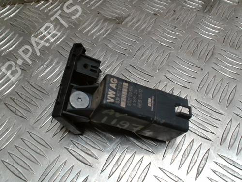 Used Electronic sensor VW TOURAN (1T3) 1.6 TDI (105 hp) 31234121