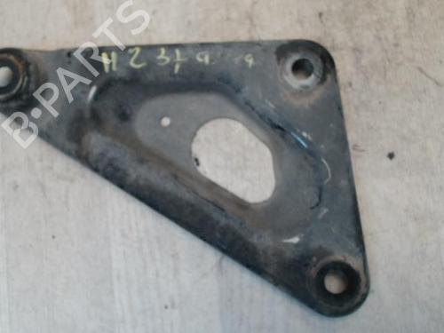 Højre fortil bærearm OPEL ASTRA H (A04) 1.7 CDTI (L48) (80 hp) 27559729