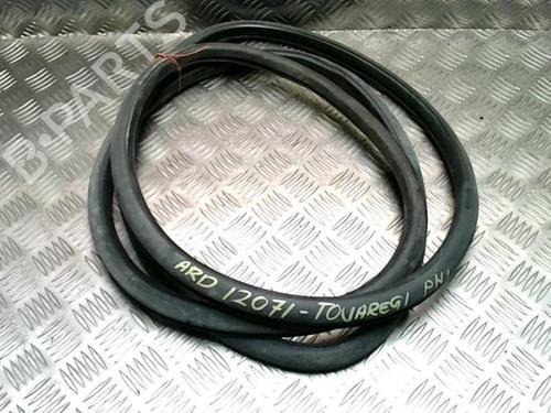 Rubber door seal VW TOUAREG (7LA, 7L6, 7L7) 2.5 R5 TDI | BP25779383C142 