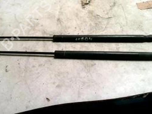 Gassdemper Bakluke KIA SORENTO I (JC) 2.5 CRDi 4WD (140 hp) 26646271