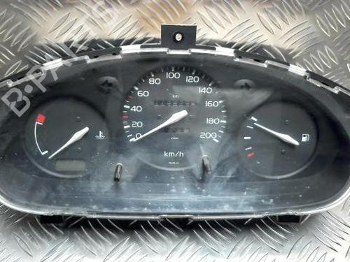 Used Instrument cluster Instrument cluster 25429677 25429677